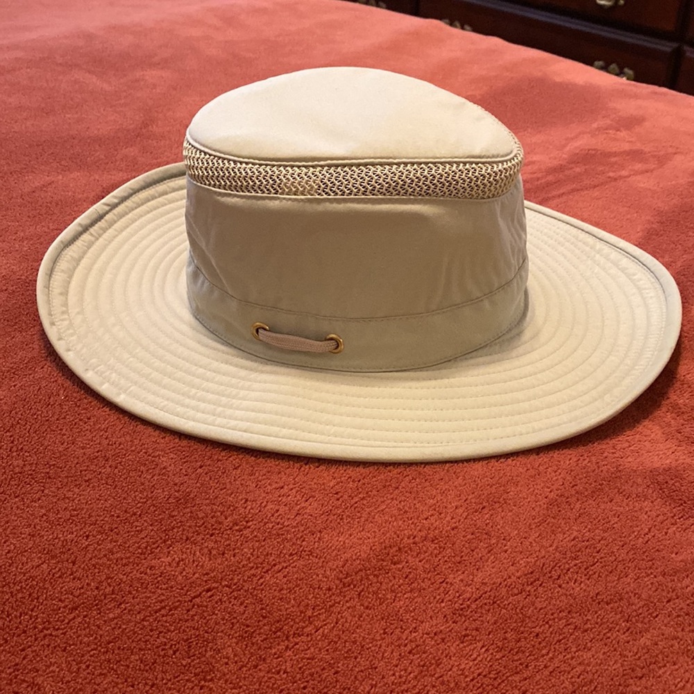 Tilley Endurable Airflo hat